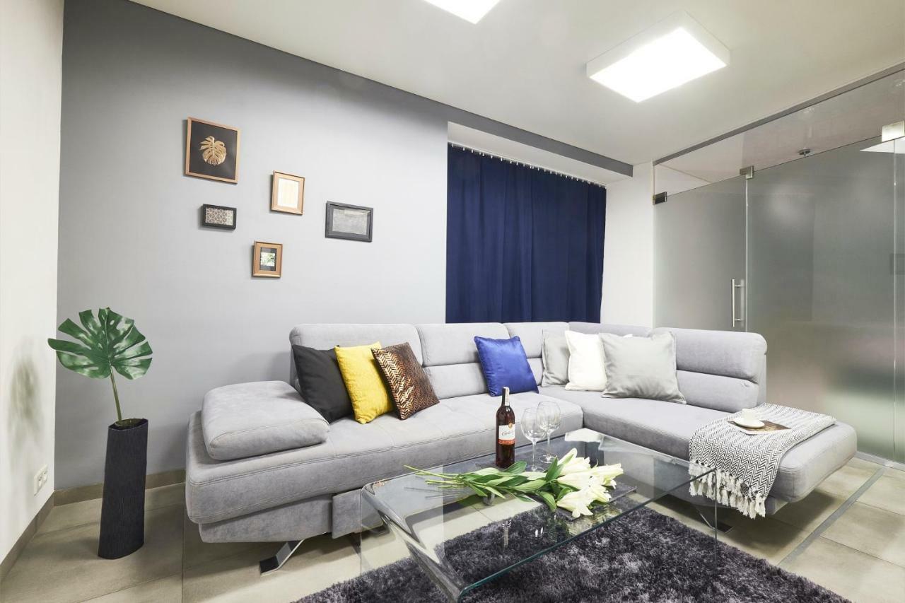 Xavier Boutique Apartment Warschau Buitenkant foto