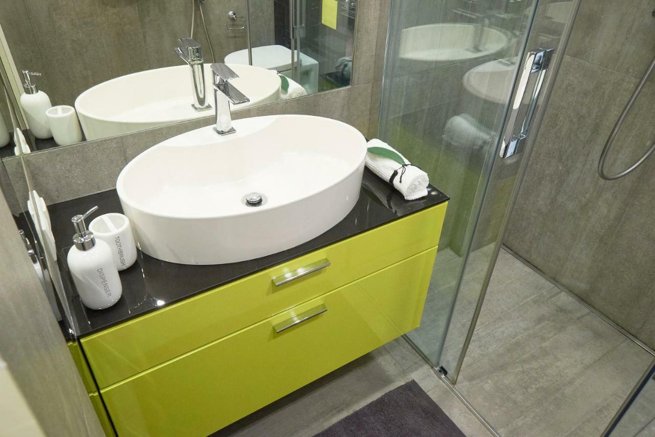 Xavier Boutique Apartment Warschau Buitenkant foto