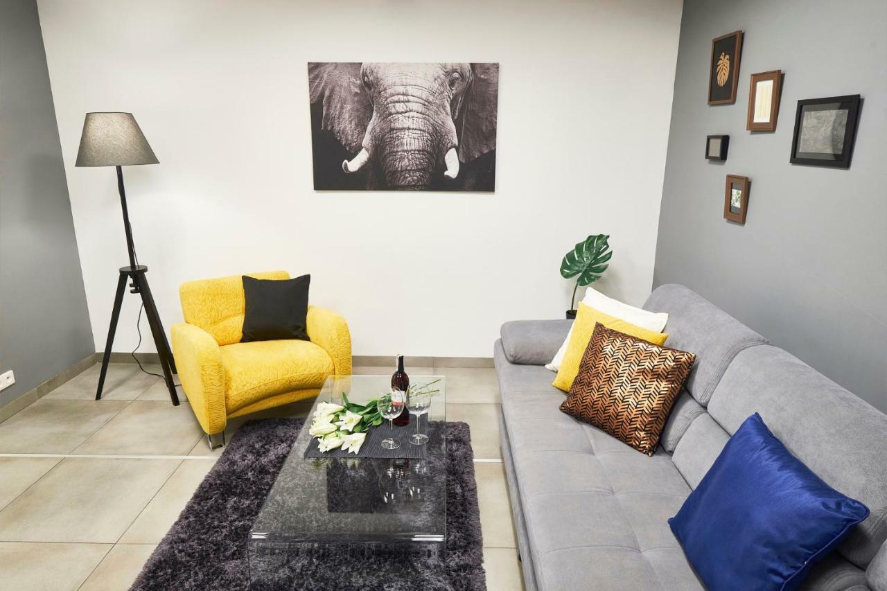 Xavier Boutique Apartment Warschau Buitenkant foto